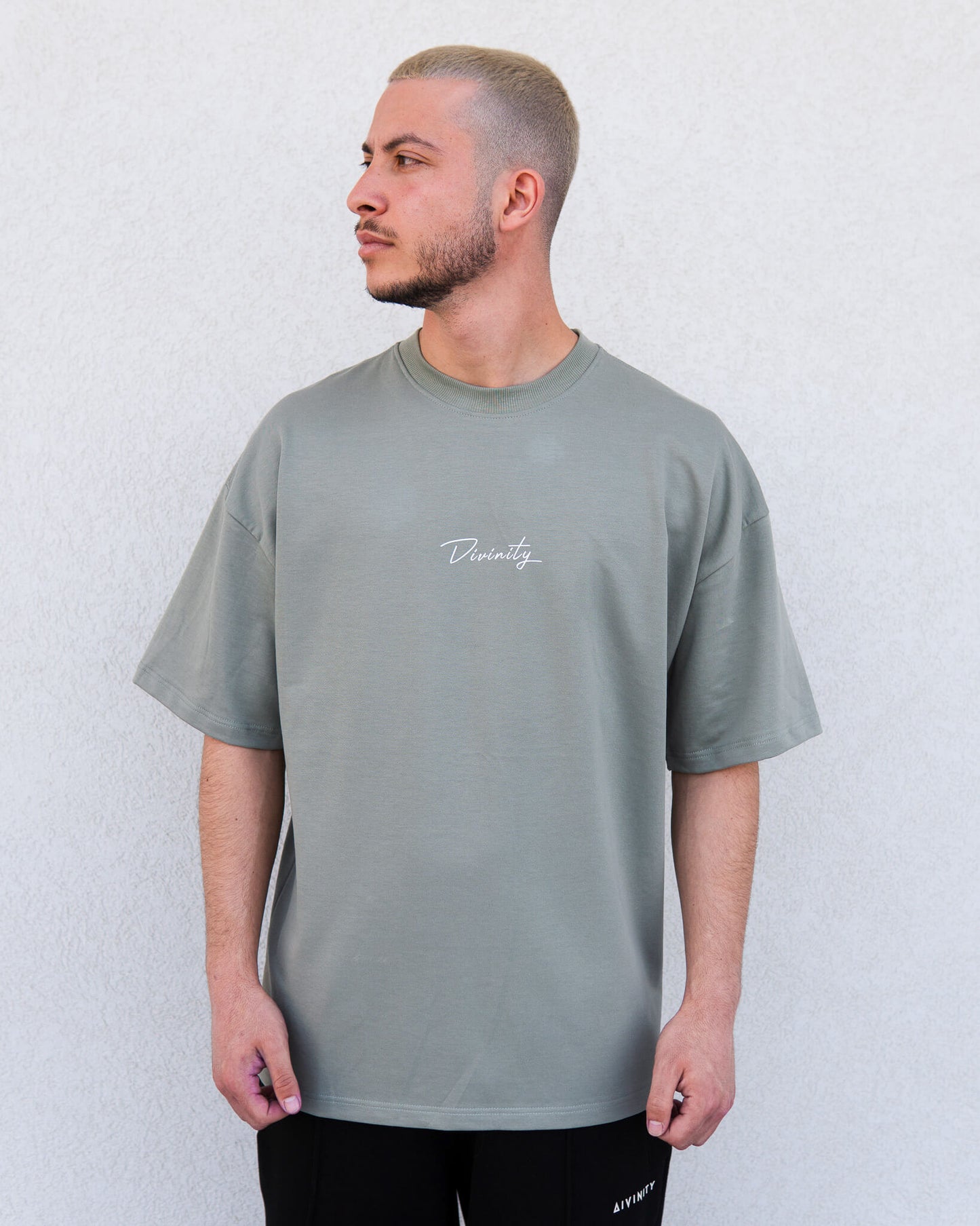 Script T-Shirt Olive