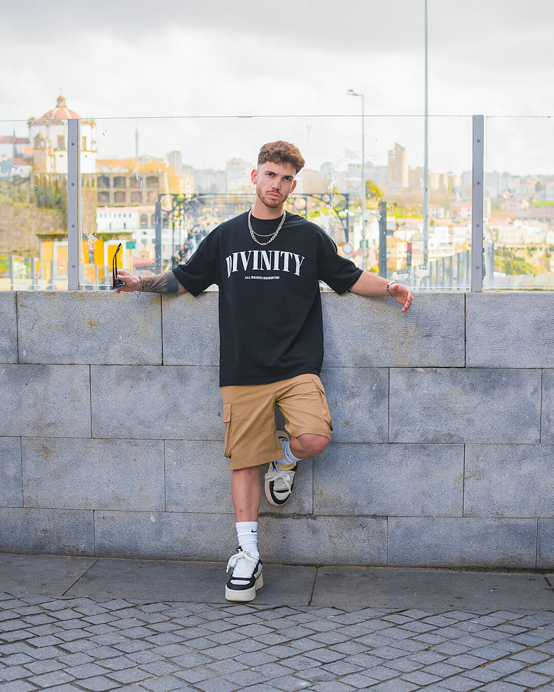 NRVN Oversized T-Shirt Black