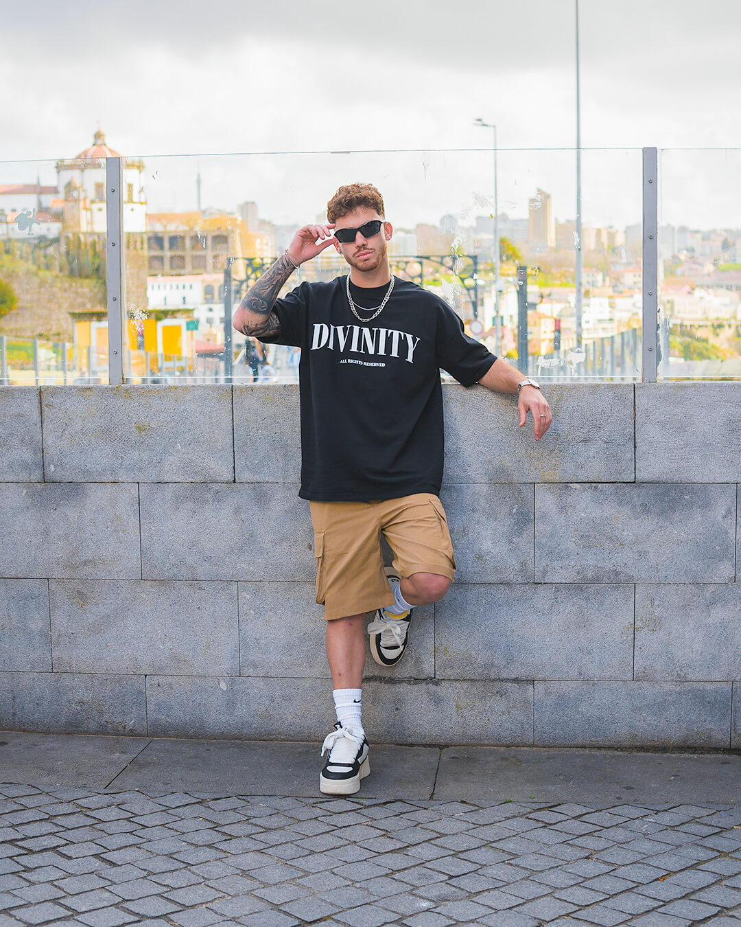 NRVN Oversized T-Shirt Black